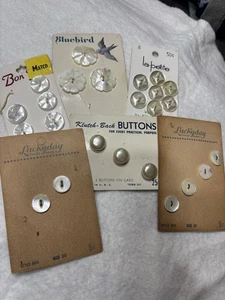 Vintage Carded Pearl Buttons - Picture 1 of 2