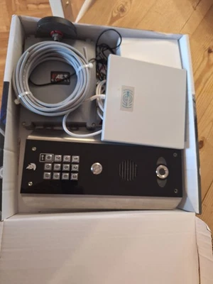 Aes praetoruan guard video intercom with keypad, smart app, gsm/wifi - Image 1 of 4