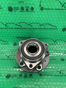 New Genuine Front Wheel Bearing kit Q3 2019+/Tiguan2016+/Jetta £2020+ 5Q0407621E - Picture 1 of 10