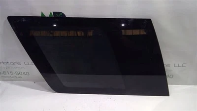 2017-2020 CHEVROLET TAHOE LEFT DRIVER SIDE QUARTER GLASS 23482879 - Image 1 of 4