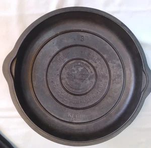 Sartén de hierro fundido Griswold 1098 B #8 tapa profunda autoprocesante PAT 1330209 - 1.554-- - Imagen 1 de 3