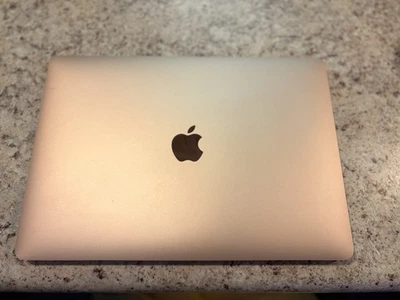 Apple MacBook A1534 Rose Gold 2016 12''/1.2GHZ M5/8gb RAM, 512GB SSD - Image 1 of 4