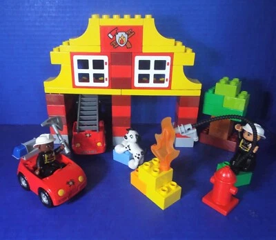 Lego Duplo 6138 Mi Primera Estación de Bomberos - SIN CAJA - 59 Piezas - 2 Bomberos Foto 1 de 4