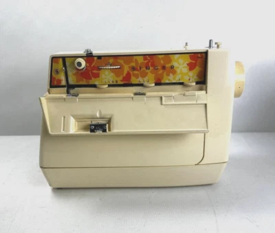 SiNGER STARLET  353 VINTAGE NÄHMASCHINE ViNTAGE SELTEN mit FUNKTiON - Bild 1 von 4