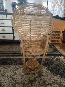 Stunning Bohemian Handwoven Bamboo Peacock chair In MINT condition - Picture 1 of 5