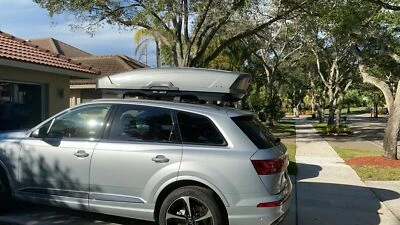 Barras transversales de techo negras para Audi Q7 2016-2021 Foto 1 de 4