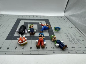 Nintendo Super Mario Bros Lote de 7 Figuras Juguetes - Imagen 1 de 6