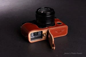 Funda protectora de cuero genuino con media cámara para FUJIFILM X-Pro1 parte inferior abierta - Imagen 1 de 6