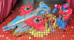De colección Hasbro Transformers G1 Autobot Ultra Pretender Skyhammer Completo - Imagen 1 de 9