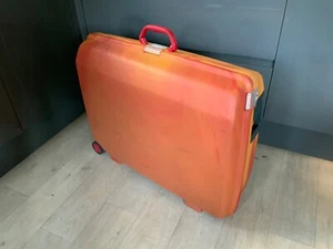 Samsonite Oyprom Hard Shell Suitcase orange / red colour Large Vintage - Picture 1 of 14