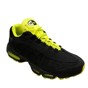 2011 Nike Air Max 95 Negro Voltio Neón Gamuza Entrenadores Talla UK 9/EU 44 - Imagen 1 de 10