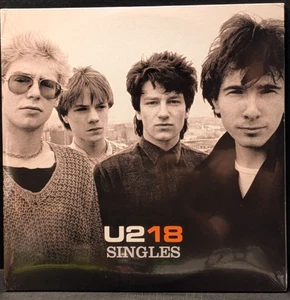 U2 18 Singles 2LP Universal Island 0602517135505 Vinyl 2006 versiegelt - Bild 1 von 2