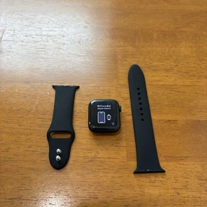 Apple Watch Series SE (2e génération) 40 mm (GPS + CELLULAIRE) bonne lecture des - Photo 1 sur 7