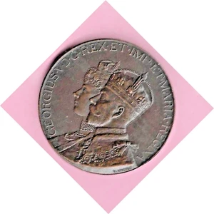 SCARCE KING GEORGE V & QUEEN MARY CASED 1911 CORONATION MEDAL - Picture 1 of 2