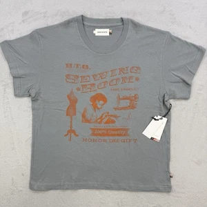 Honor The Gift Shirt Women's Sewing Room SS Grey T-Shirt Streetwear Large NWT - Picture 1 of 13