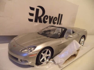 Chevrolet Corvette 2005 convertible auto de promoción plateado 85-0960 - Imagen 1 de 9