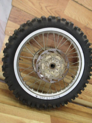 YZ 250 WR YAMAHA* 1990 YZ 250 WR 1990 RUEDA TRASERA Foto 1 de 4