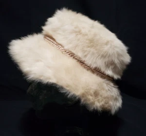 Vintage Mousse HB France Beige Faux Fur Cloche Bucket Hat 21" ~ 6 3/4 ~ S - Picture 1 of 8