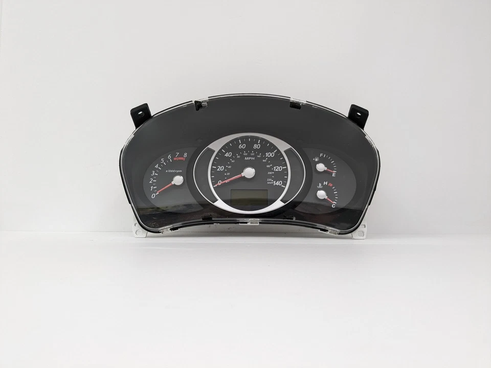 2005-2006 Hyundai Tucson MPH Speedometer Instrument Cluster OEM 94001-2E011 Foto 1 de 4