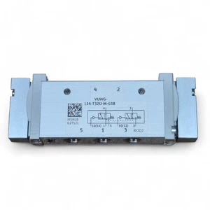 Festo VUMG-L14-T32U-M-G18 Druckluft-Magnetventil - Bild 1 von 3