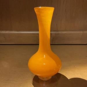 Orange Cased Glass Vase 6-3/4" Tall - Afbeelding 1 van 6