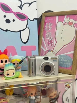 CANON PowerShot A610 Digital Camera - Tested - Excellent Condition - Image 1 of 4