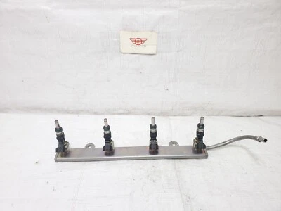 2012-2020 Mitsubishi Outlander Fuel Injector Rail 4WD OEM 1465A402 Foto 1 de 4