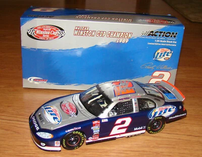 Nascar Rusty Wallace #2 Miller Lite Dodge Intrepid 2003 Victory Lap Signed CWC - Image 1 of 4