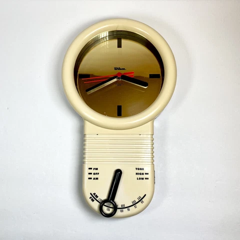 Vintage Wall Clock  Am/Fm Radio Retro Bakelite? Wilson Sports READ Cover