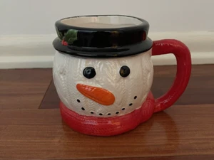 "SNOWMAN DECORATED" COFFEE MUG - NEW - Picture 1 of 3