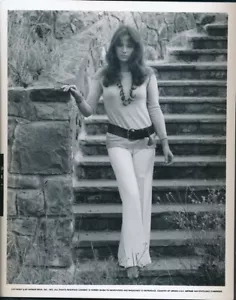 JACQUELINE BISSET - DER DIEB, DER ZUM ABENDESSEN KAM - ORIGINAL WERBEFOTO #1 - Bild 1 von 1