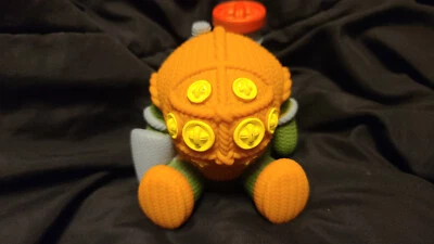 Handmade by Robots Bioshock Big Daddy Knit Series Vinyl Figure 2019 - Image 1 of 2