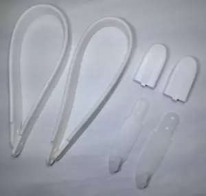 ASSIST HAND STRAPS WHITE W/ COAT HOOKS (PAIR) VOLKSWAGEN T1 BUG BEETLE 1968-1977 - Picture 1 of 1