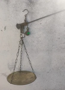 910-ANTICA BILANCIA PESA STADERA IN Ottone 9,5 kg diam. piatto 26 - Foto 1 di 14