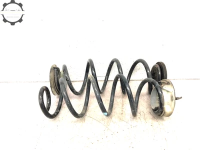 Muelle helicoidal trasero izquierdo derecho Nissan Rogue 2021-2023 AWD X2 OEM Foto 1 de 4