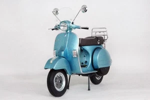 1/10 Vespa PX125 70th Anniversary Special Edition Blue Metallic Vespa - Picture 1 of 10