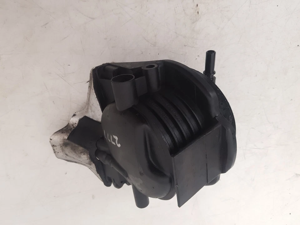Volvo C30 D FUEL FILTER HOUSING 9645928180 2006-12 12-MONTH WARRANTY - Image 1 of 4