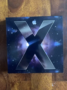 Apple Mac OS X Leopard Version 10.5 Install Disk with Manual - Picture 1 of 2