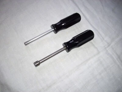 2 vintage # 6 Xcelite nut drivers, 6" long, both hollow shafts, 3/16" & 7mm, USA - Image 1 of 4