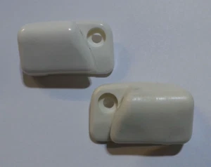 WHITE IVORY SUN VISOR CLIPS SET VOLKSWAGEN T1 BUG & SUPER BEETLE 1967-1979 - Picture 1 of 2