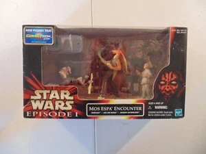 Star Wars Episode 1 Mos Espa Encounter Jar Jar Binks Sebulba Anakin Figures NIB - Picture 1 of 2