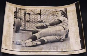 Tom Seaver 1976 AP Wirephoto Associated Press Photo New York Mets ZJ16329 - Picture 1 of 3