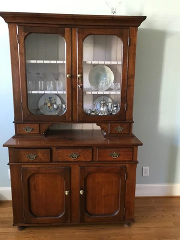 China Cabinet in black walnut Cover