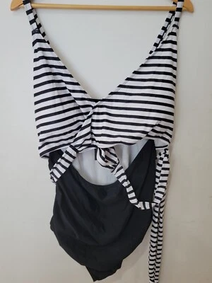 Traje de baño DACI de una pieza para mujer talla 22W cuello en V profundo recorte blanco y negro, nuevo Foto 1 de 4