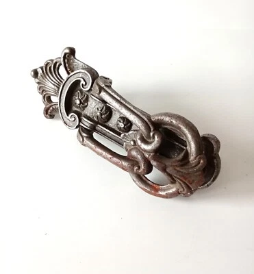 Llamador de puerta vintage de hierro macizo adorno decoración exterior años 80 coleccionables Foto 1 de 4