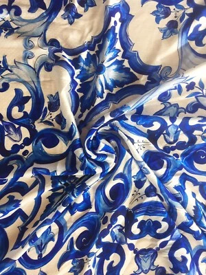 Hochwertige Seidige Dobby Majolika-Print Stoff Meterware von Mariotti Italien - Bild 1 von 4