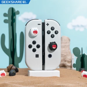 GeekShare Thumb Grips for Nintendo Switch/NS OLED/Lite 4PCS Black White Cat Skin - Picture 1 of 10