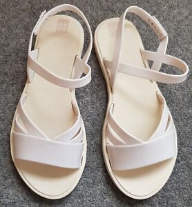 Zaxy Cream Sandals 6 Nee