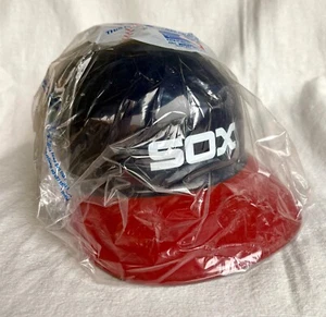 Chicago White Sox Souvenir Helmet - 1990s - Mint in Package - Laich - Picture 1 of 3