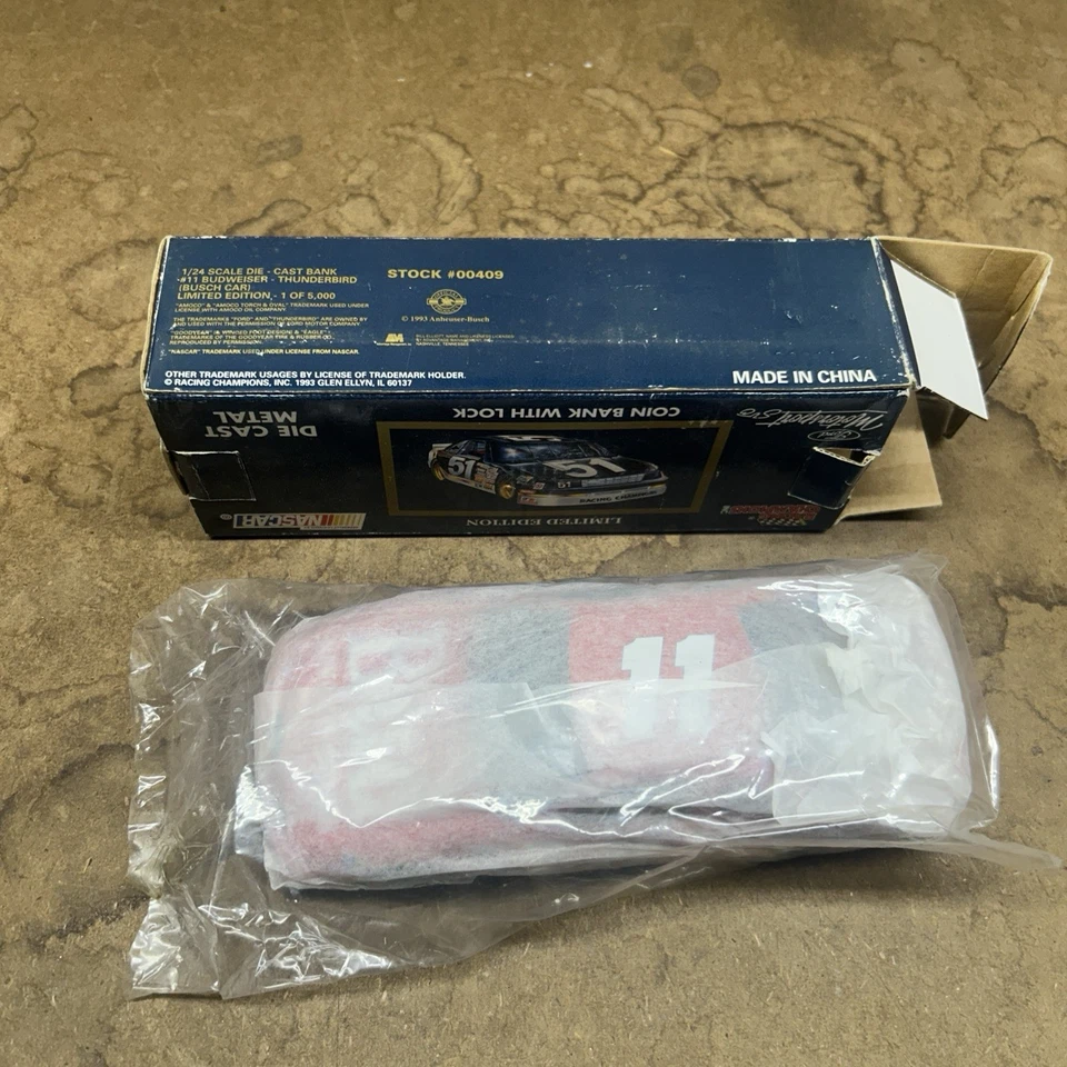 Racing Champions 1993 1:24 diecast NASCAR #11 Budweiser Busch 1 de 5000 bancos Foto 1 de 4
